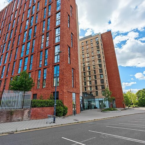 1 BEDROOM APARTMENT FOR SALE