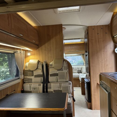 2009 (59)reg Autotrail Apache Motorhome - 24871 miles - 2 Owners - 4005kg GVW