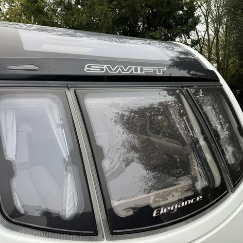 2014 Swift Elegance 580 Caravan 4 Berth - ALDE - Motor Mover - Solar