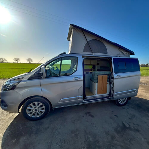 Gallery | Campervan Conversion Specialists Essex | One Five Two Vehicle Conversions