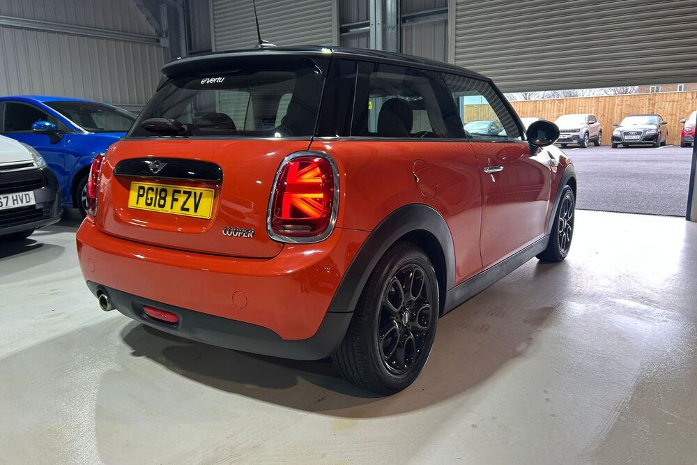MINI Hatch 1.5 Cooper II 3dr