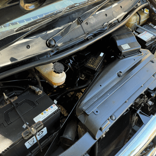 2002 Mazda Bongo Special 2.5V6 Auto 4 Berth