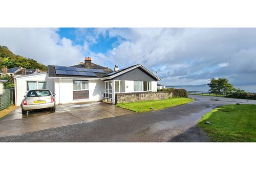 45 Craigmore Road, Rothesay, Isle of Bute, PA20 9ES