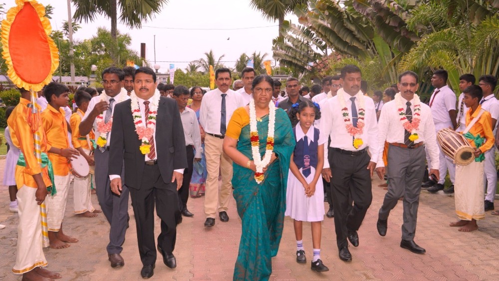 மாணவர்களின் எதிர்காலம் கருதி ஜனாதிபதிக்கு நன்றி கூறவேண்டும் - வட ஆளுநர்