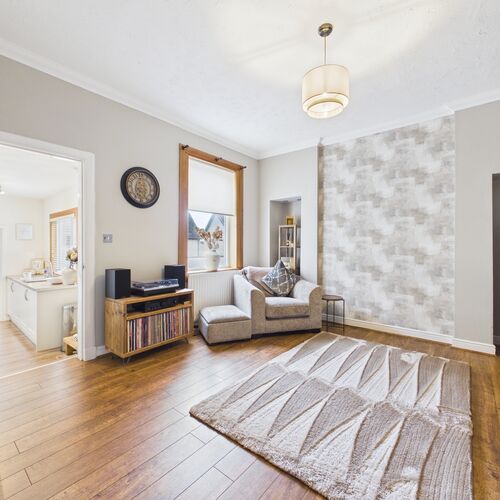 High Road, Stevenston