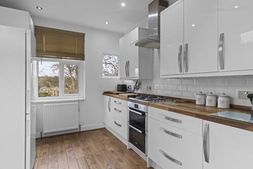 Kings Avenue, Eastbourne