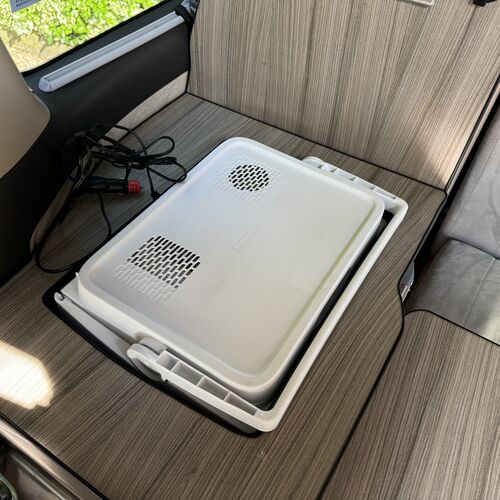 2004 Toyota Alphard 2.4 Petrol Automatic Camper Van 4 Berth