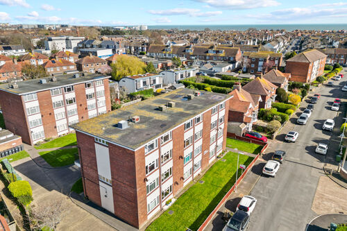 Roselands Avenue, Eastbourne
