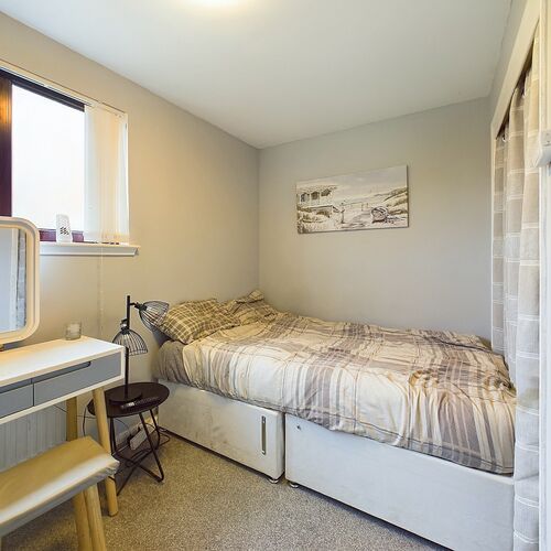 Kirkmuir Drive, Stewarton