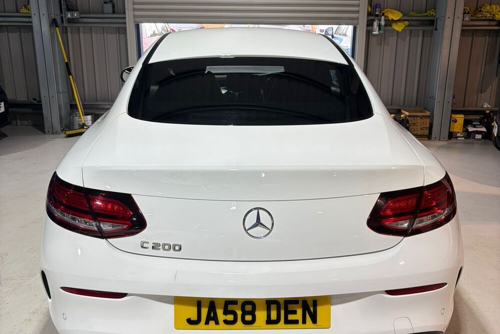 MERCEDES-BENZ C CLASS C200 AMG Line