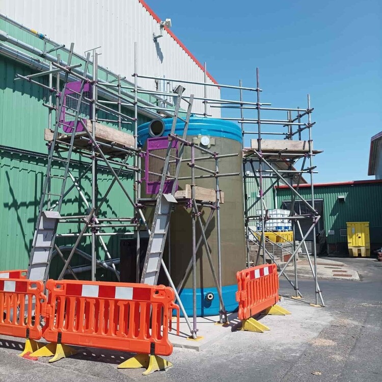 Commercial scaffolding