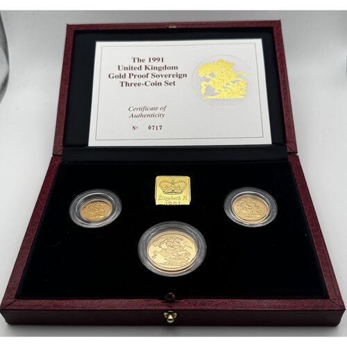 Stunning 1991 Queen Elizabeth 11 three coin gold proof set
