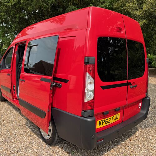 2012 Peugeot Expert 2.0 HDi L2H2 Camper Van 2 Berth