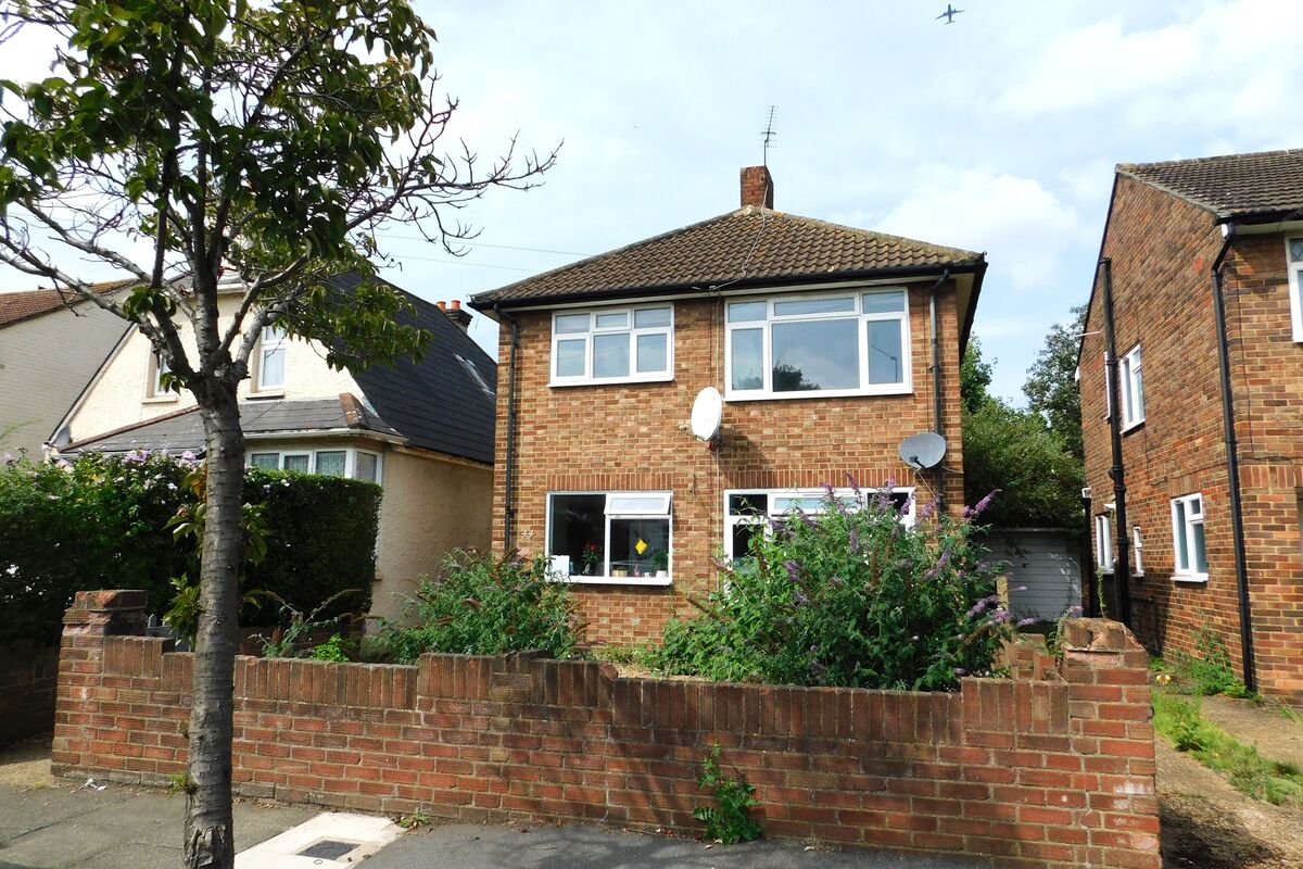 Curtis Road, Whitton