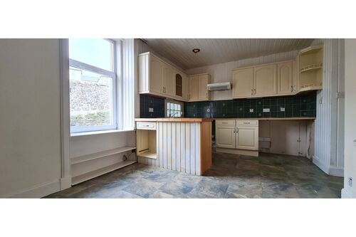 Upper Flat, Clan Villa, Bridge Street, Rothesay, Isle of Bute, PA20 0HQ