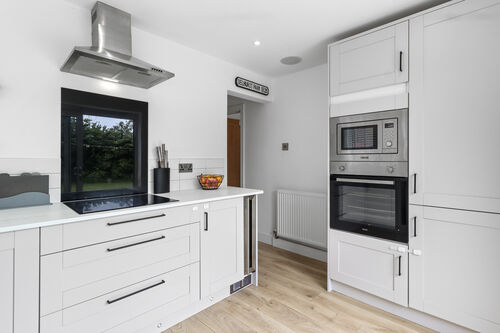 Seven Sisters Road, Eastbourne