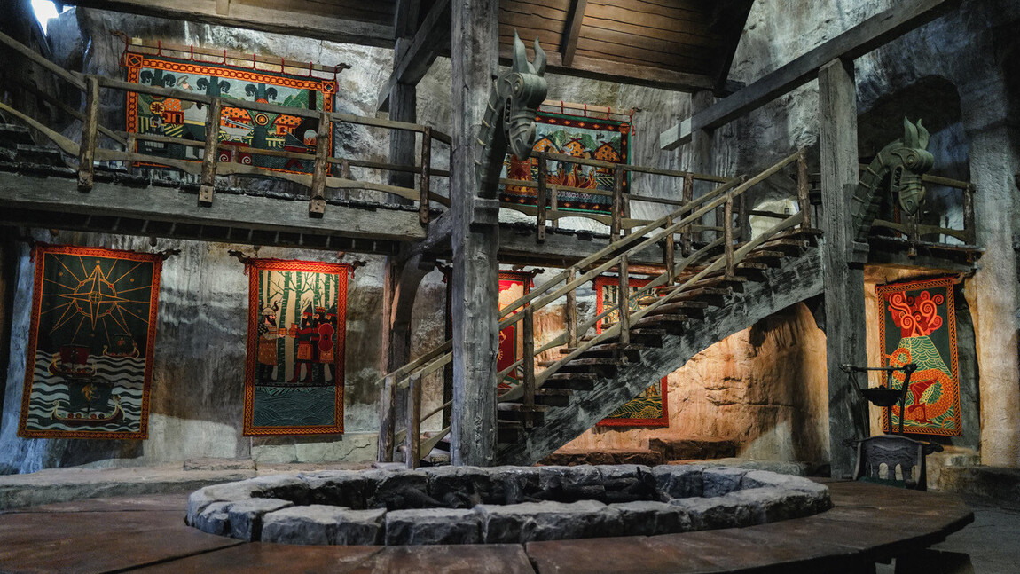 HOW TO TRAIN YOUR DRAGON