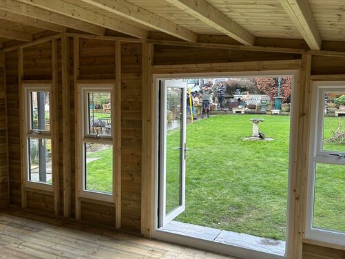 24x14 Apex Summer House home Office/Bar/Gym