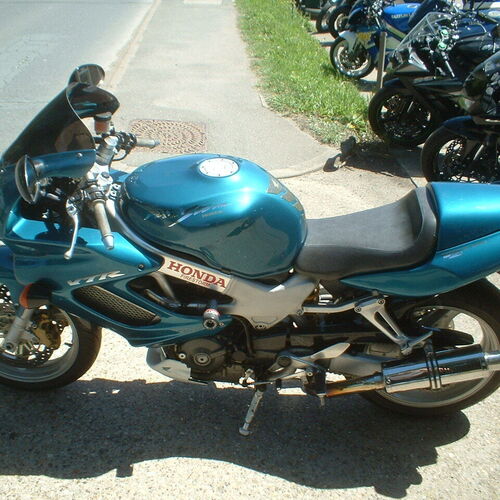 HONDA VTR1000  FIRESTORM