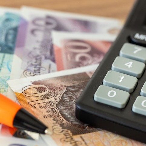 5 Signs Its Time to Review Your Pensions | Finance Connect.uk | How to grow my pension London | Tax efficient investments Essex | Self employed mortgages Suffolk