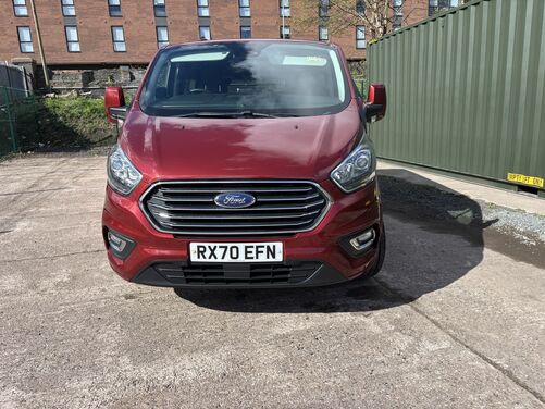 Ford Tourneo Custom Auto 8 Seater