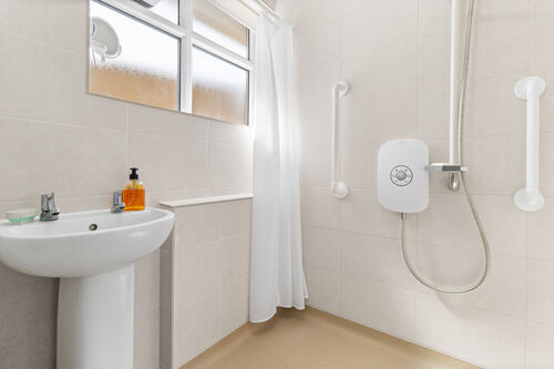 Glen Close, Polegate