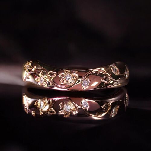 Gallery | Aura Jewellers | Jewellery repairs and alterations, Brownhills | Jewellery specialists, West Midlands Jewellers | Bespoke jewellery, Hand engraving, Valuations