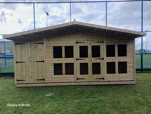 #SHA034 18x8 Apex Summer House Combi