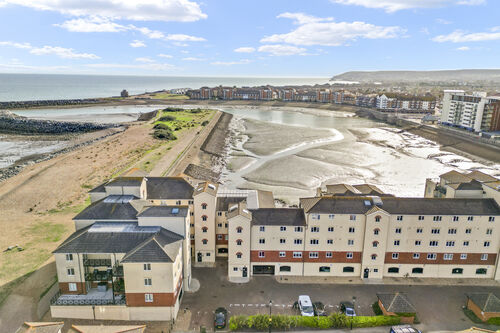 Macquarie Quay, Eastbourne