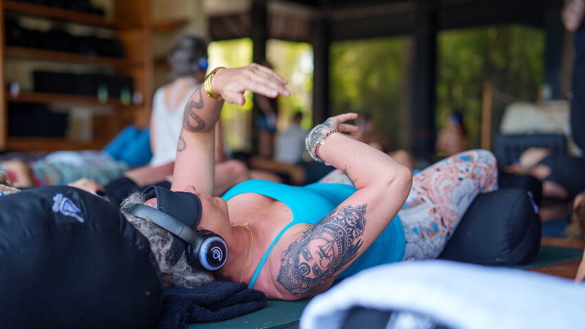 Breathe With Me | R.I.S.E. | 9D Breathwork London | 9D Breathwork Peterborough | Conscious Connected Breath London