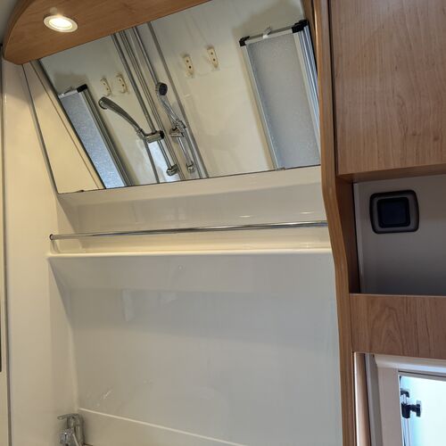 2003 La Strada Nova L Mercedes Sprinter Camper Van Motorhome - 1 Owner 11yr - RARE!