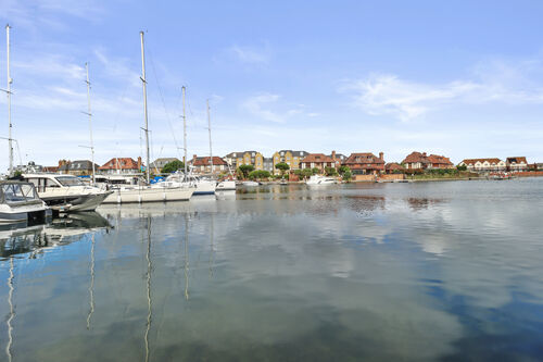 Golden Gate Way, Eastbourne