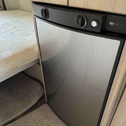 2020 Roller Team Toleno R 4 Berth Camper Van Fiat Ducato 2.3 MJet - 1 Owner