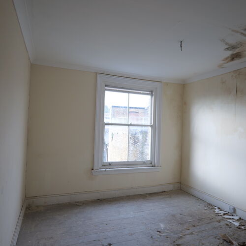 Freehold Town Centre Shop Investment