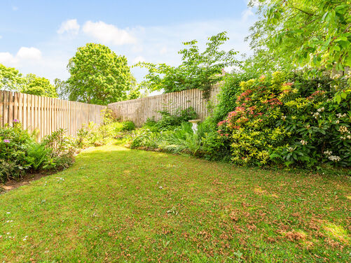 Polmont Park, Polmont, FK2 0XT