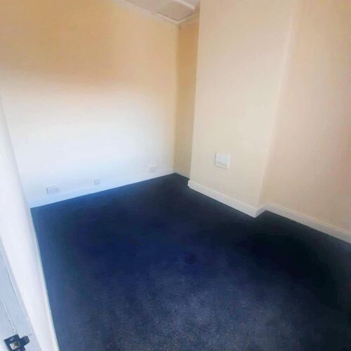 3-Bed 2 Reception Room House For Rent