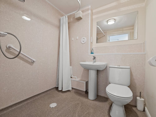 McCormack Place, Larbert, FK5 4TZ