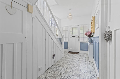 Kings Avenue, Eastbourne