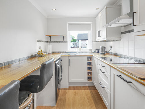 Garvally Crescent, Alloa, FK10 2LZ