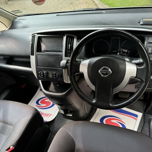 2009 Nissan Serena 2.0 Petrol Automatic Camper Van 2 Berth