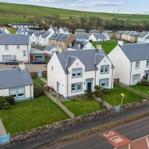 Ardrossan Road, Seamill 