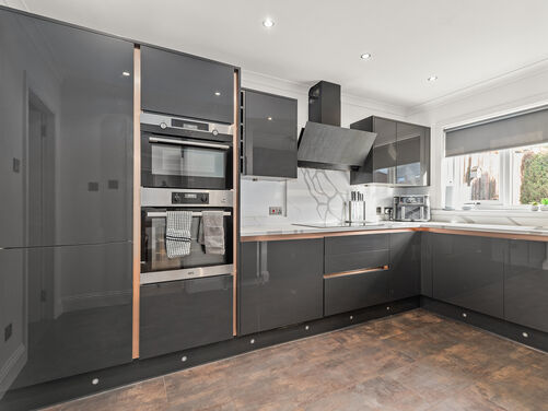 Dunvegan Avenue, Stenhousemuir, FK5 4TF