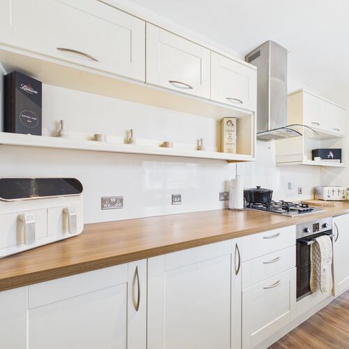 High Road, Stevenston