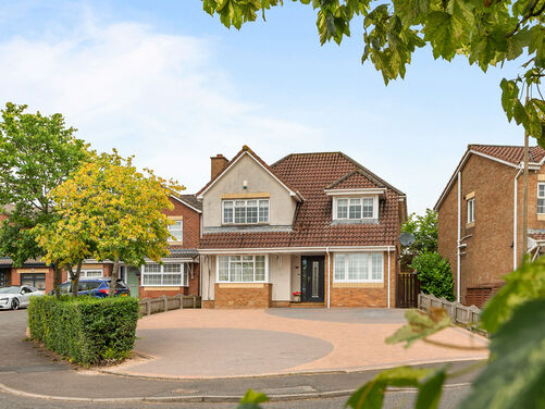 James Smith Avenue, Maddiston, FK2 0FP