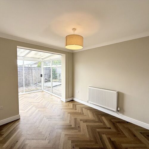 Bryn Henllan, Brynna, CF72 9SG