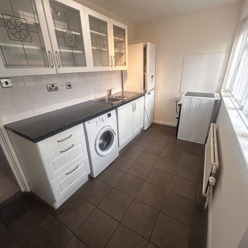 CONNIBURROW - 1 BEDROOM