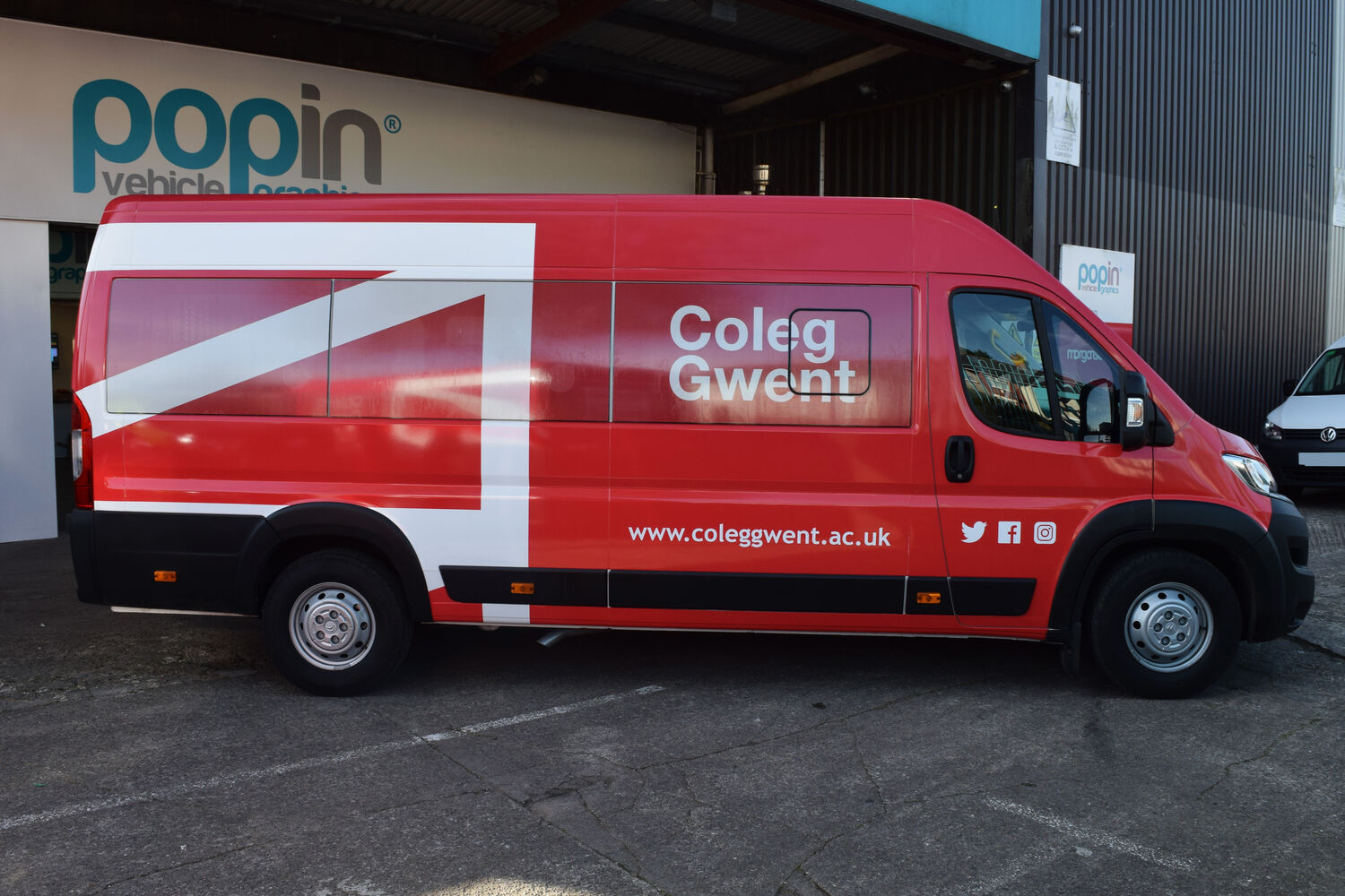 Coleg Gwent - 4x Citroen Relay Minibus