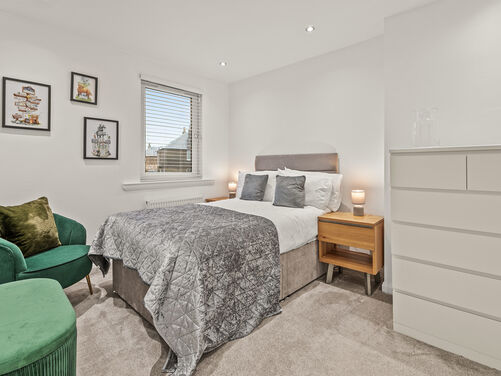 Hawley Road, Falkirk, FK1 1SW