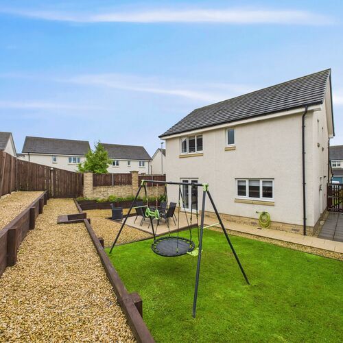 Troon Walk, Kilmarnock