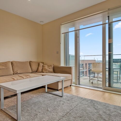 Duke Of Wellington Avenue, London, SE18